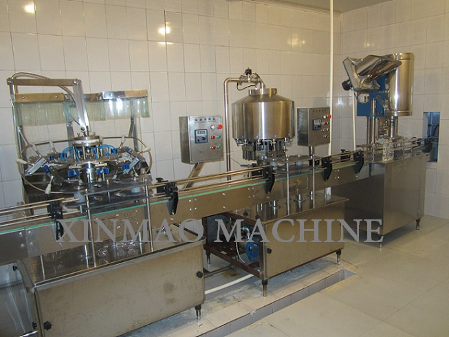 Linear type drink filling machine 